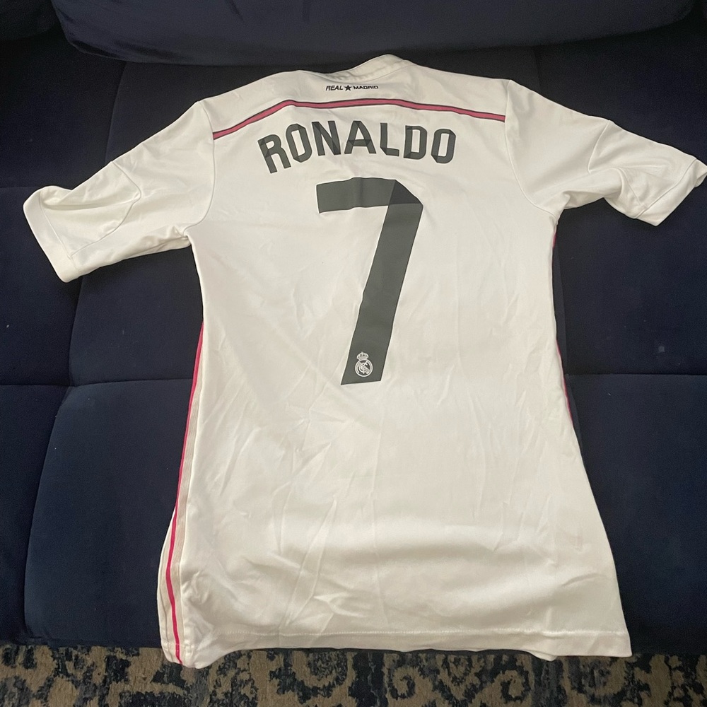 Real Madrid Jersey 2014-2015.Men.Used good conditions.Size XS